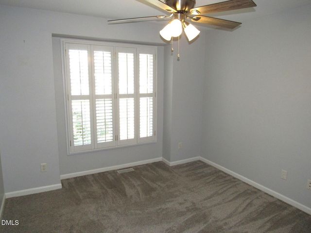 2723 Clifton Avenue, Creedmoor, NC 27522