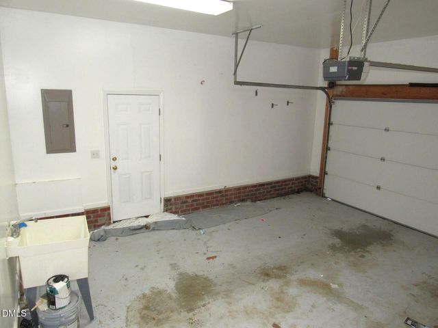 2723 Clifton Avenue, Creedmoor, NC 27522