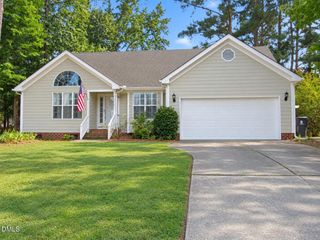 2723 Clifton Avenue, Creedmoor, NC 27522
