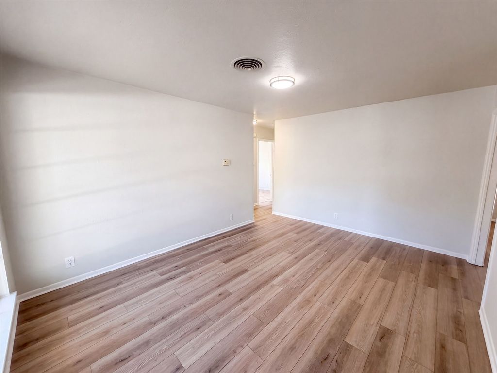 1229 King Drive, Bedford, TX 76022 — photo 3