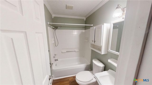 924 Holly Street, Copperas Cove, TX 76522