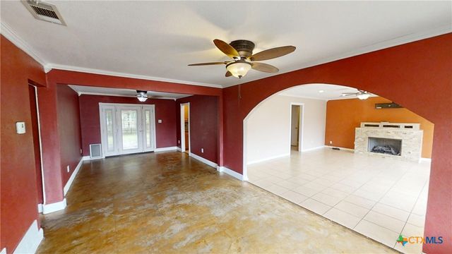 924 Holly Street, Copperas Cove, TX 76522