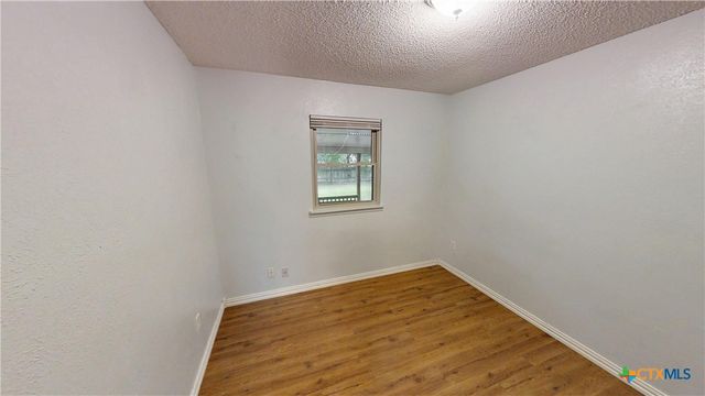 924 Holly Street, Copperas Cove, TX 76522
