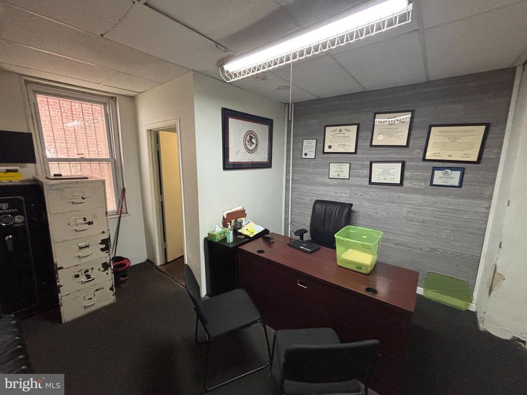 1117 E PASSYUNK AVE #1, PHILADELPHIA, PA 19147 — photo 4