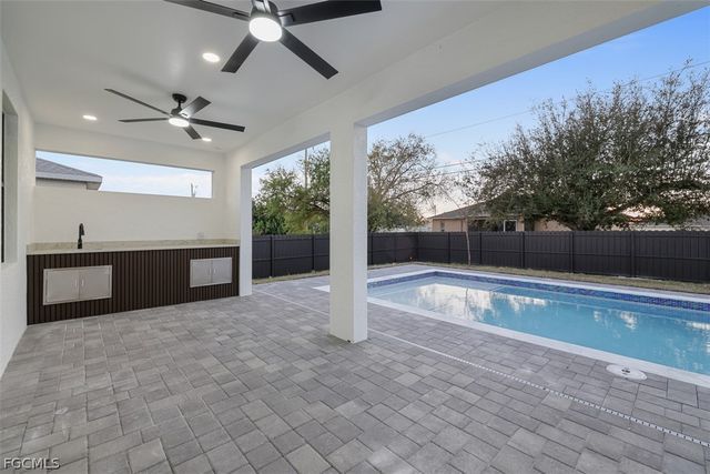 408 SW 28th AVE, Cape Coral, FL 33991