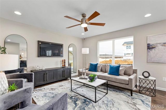 117 Day Lily Lane, Wentzville, MO 63385