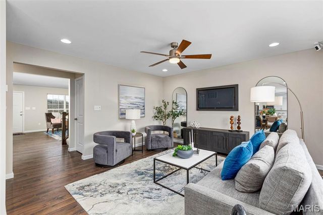 117 Day Lily Lane, Wentzville, MO 63385