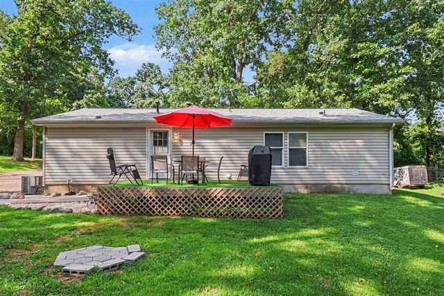 1695 Quaker Avenue, Portage, MI 49024