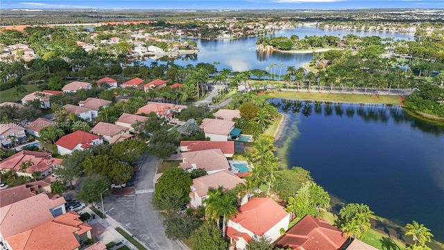 5907 NW 110th Ct, Doral, FL 33178