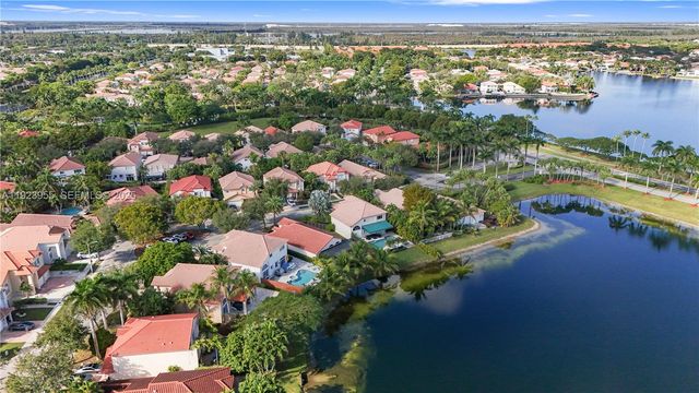 5907 NW 110th Ct, Doral, FL 33178