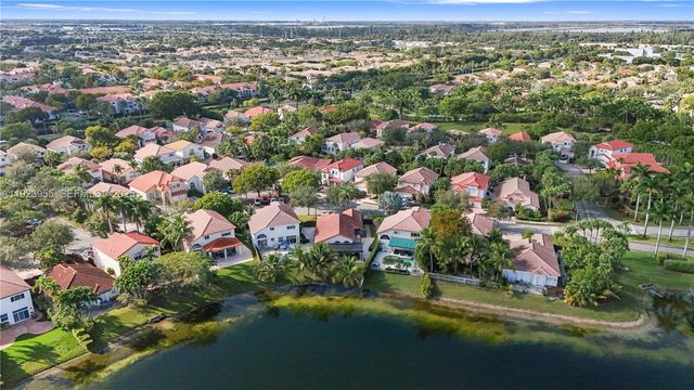 5907 NW 110th Ct, Doral, FL 33178