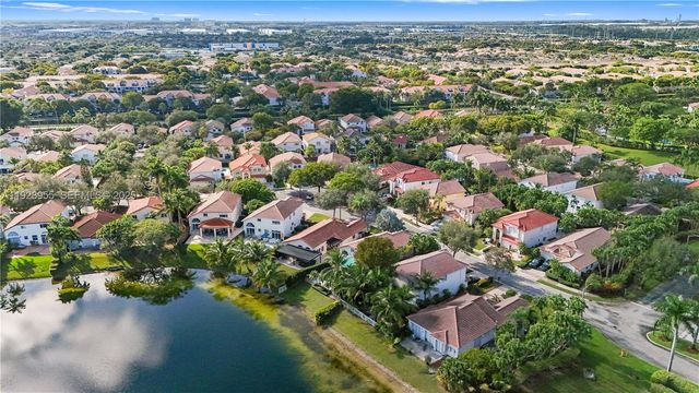 5907 NW 110th Ct, Doral, FL 33178