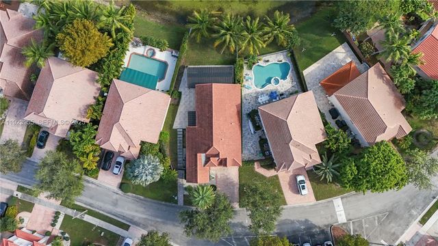 5907 NW 110th Ct, Doral, FL 33178
