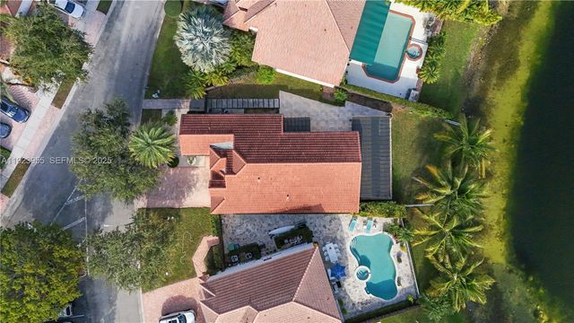 5907 NW 110th Ct, Doral, FL 33178
