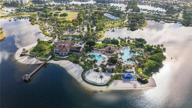 5907 NW 110th Ct, Doral, FL 33178