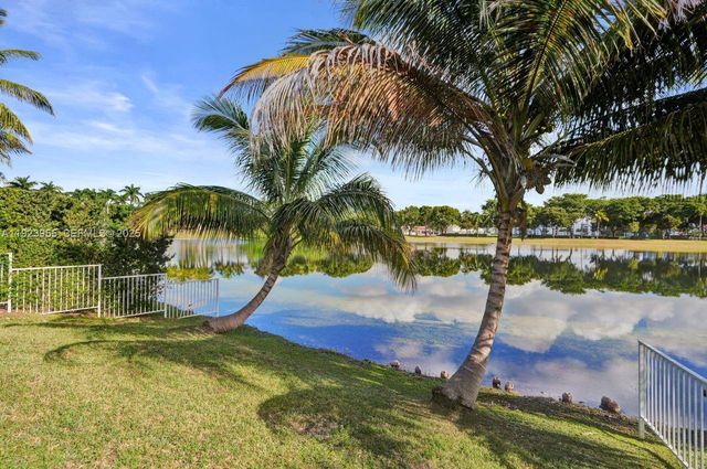 5907 NW 110th Ct, Doral, FL 33178