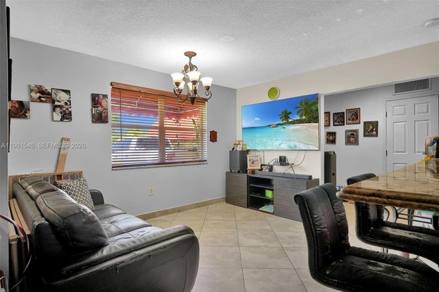 2821 SW 65th Avenue, Miami, FL 33155