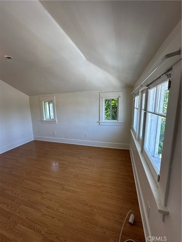 1540 W 28th, Los Angeles, CA 90007