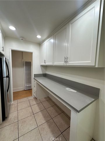 1540 W 28th, Los Angeles, CA 90007