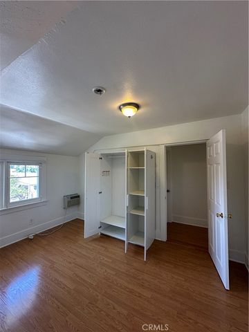 1540 W 28th, Los Angeles, CA 90007