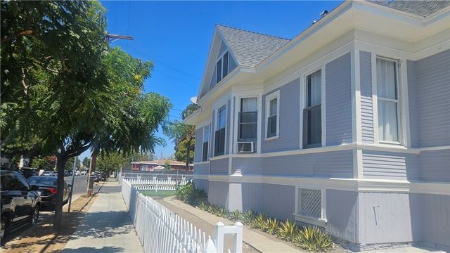 1540 W 28th, Los Angeles, CA 90007