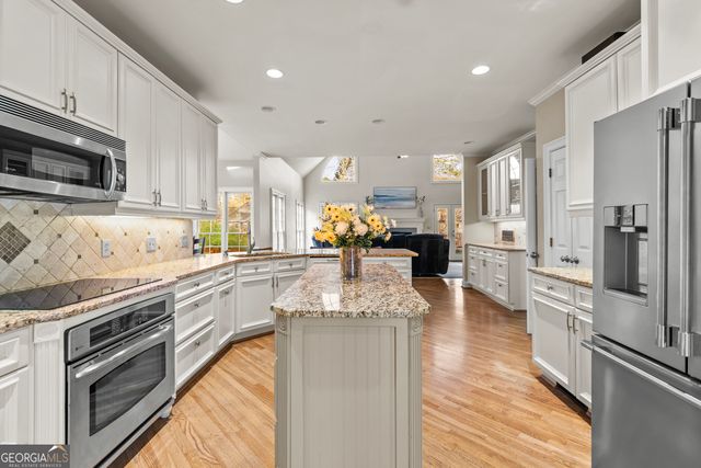 3025 Oaktree Landing NE, Marietta, GA 30066