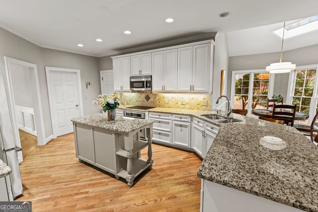 3025 Oaktree Landing NE, Marietta, GA 30066