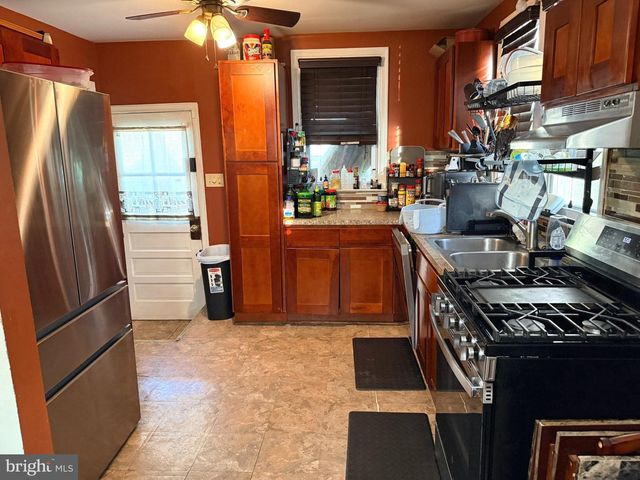 402 WEST AVE, New Castle, DE 19720