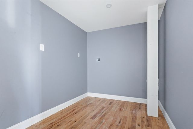 35 Hartford Ave, Bellingham, MA 02019