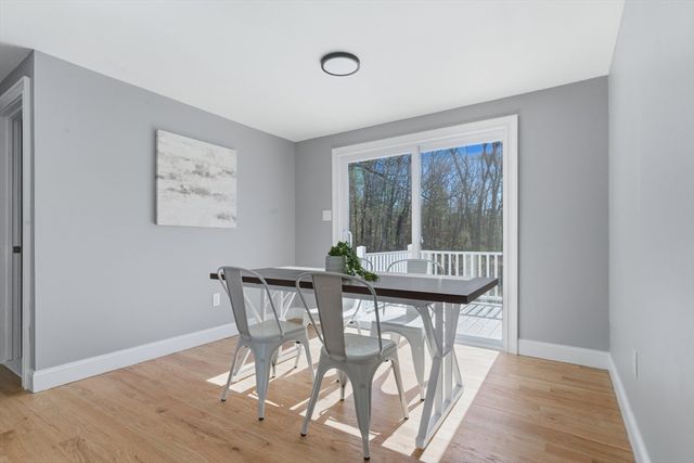 35 Hartford Ave, Bellingham, MA 02019