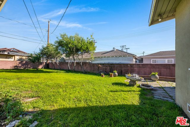 340 S Lomita Street, Burbank, CA 91506
