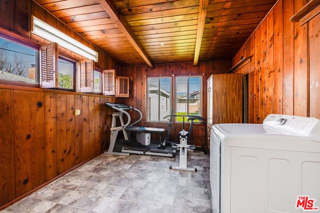 340 S Lomita Street, Burbank, CA 91506