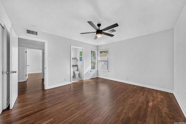 110 WESTCHESTER DR, San Antonio, TX 78217