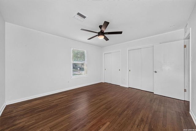 110 WESTCHESTER DR, San Antonio, TX 78217