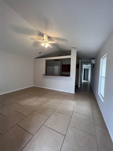 8444 SE DATE Street, Hobe Sound, FL 33455