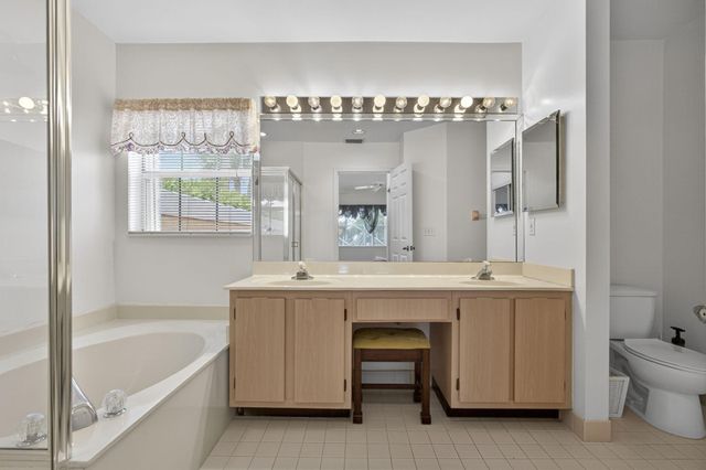 2580 Neaton Court, Wellington, FL 33414
