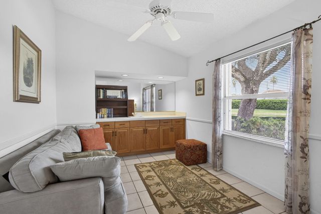 2580 Neaton Court, Wellington, FL 33414