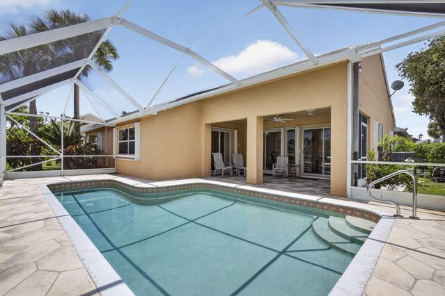 2580 Neaton Court, Wellington, FL 33414