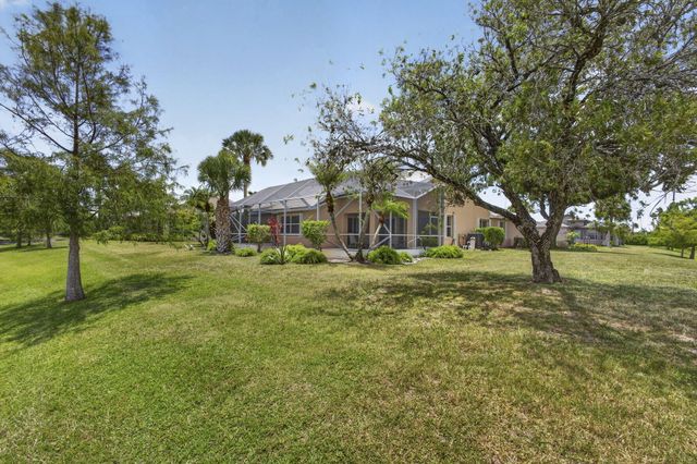 2580 Neaton Court, Wellington, FL 33414