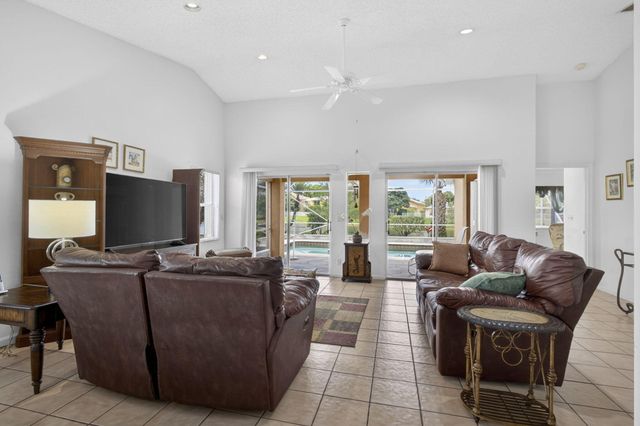 2580 Neaton Court, Wellington, FL 33414