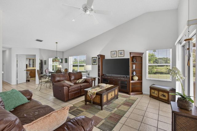 2580 Neaton Court, Wellington, FL 33414