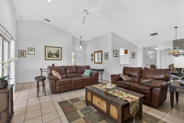 2580 Neaton Court, Wellington, FL 33414