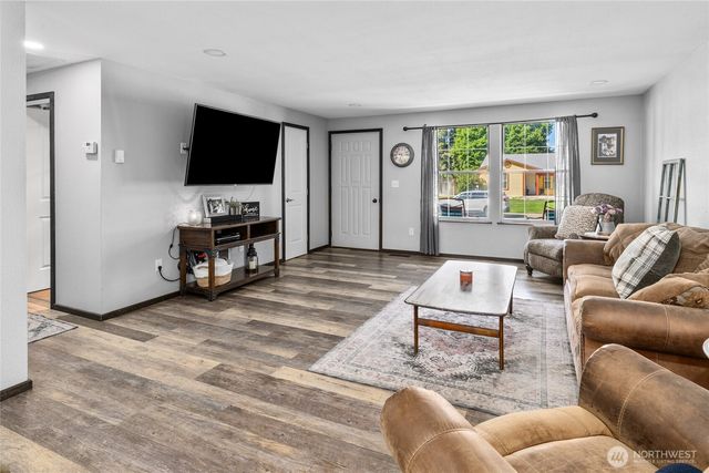 2000 N Green Parks Drive, Ellensburg, WA 98926