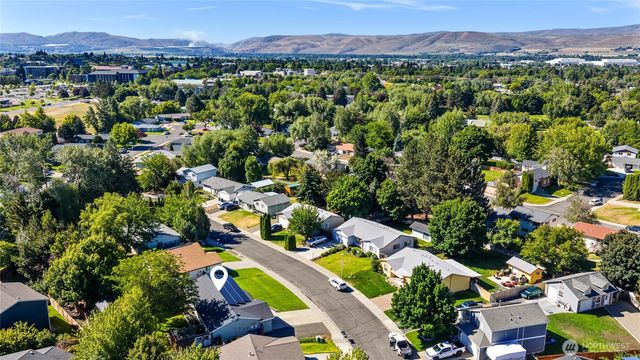 2000 N Green Parks Drive, Ellensburg, WA 98926