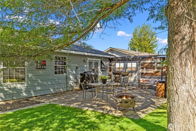 2000 N Green Parks Drive, Ellensburg, WA 98926