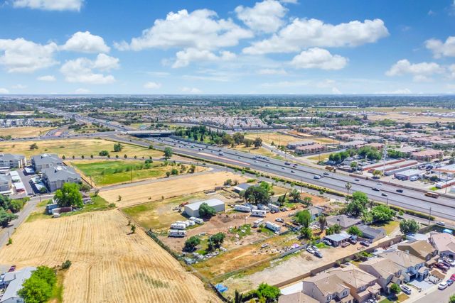 8685 E Stockton Blvd, Elk Grove, CA 95624