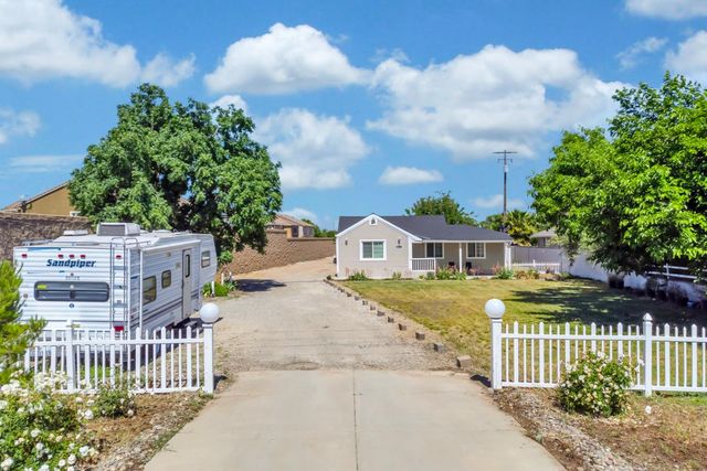 8685 E Stockton Blvd, Elk Grove, CA 95624