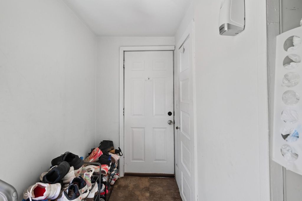 358 1st Avenue S, South Saint Paul, MN 55075 — photo 5
