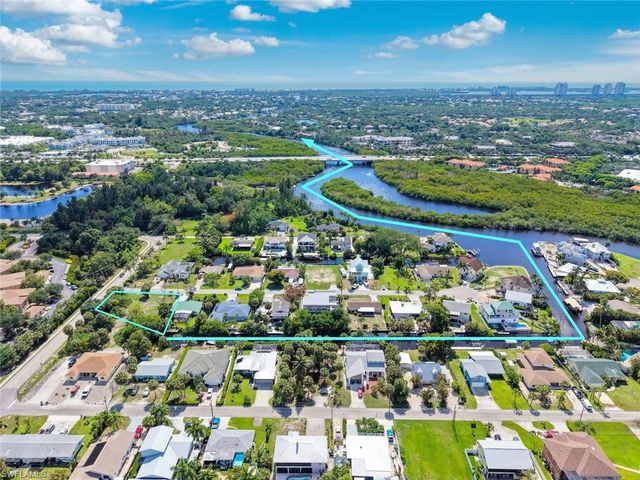 27312 Buccaneer DR, Bonita Springs, FL 34135