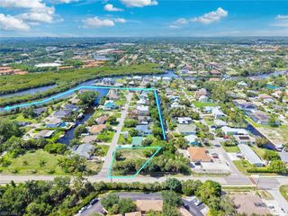 27312 Buccaneer DR, Bonita Springs, FL 34135